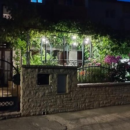 Summer Time Premantura Εξωτερικό φωτογραφία